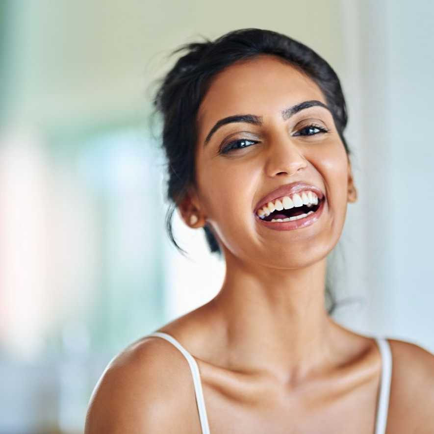 fix chipped front tooth