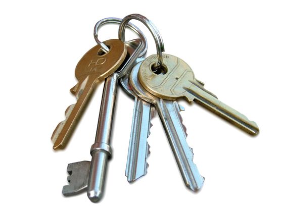 keys handed over during check-in reports