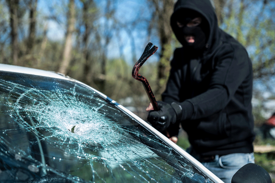 Large Cracks Car Window — Santa Rosa, CA — Discount Auto Glass