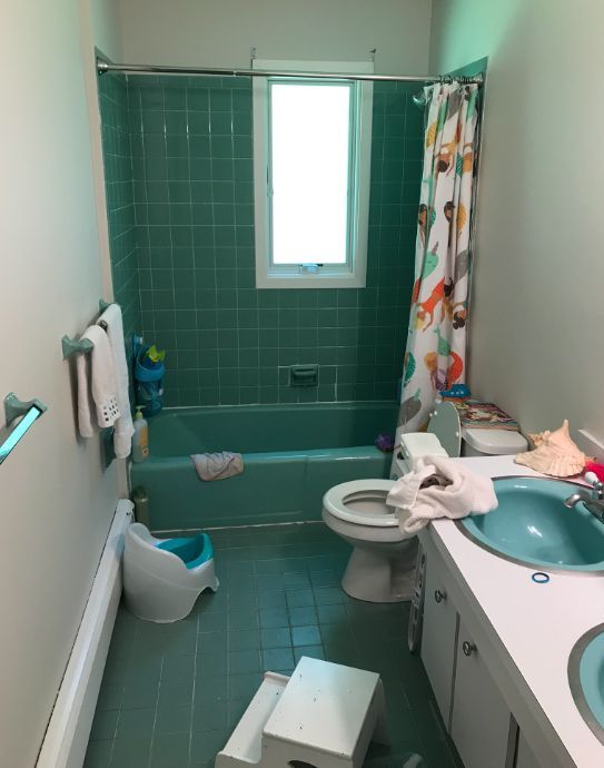 Before Bathroom Remodeling