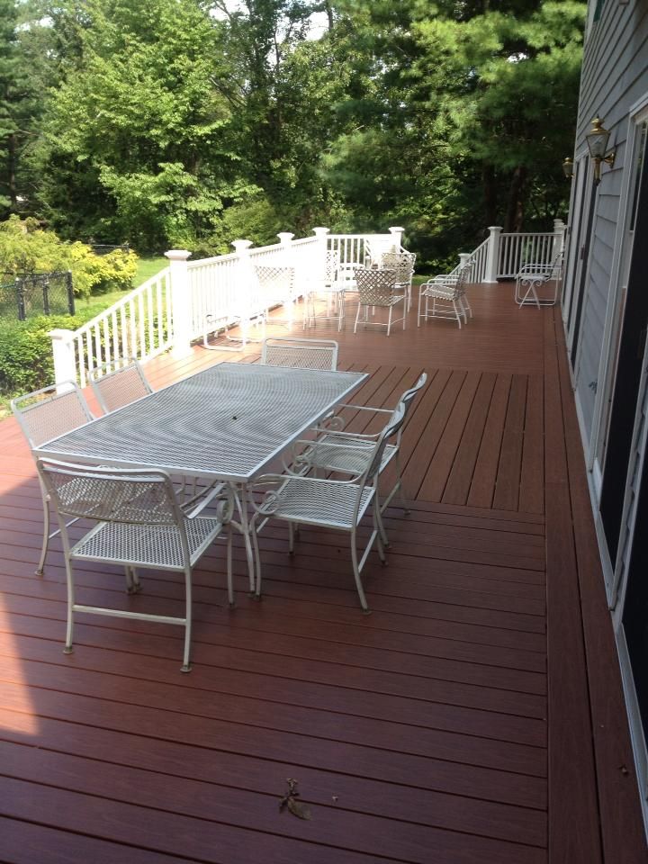 Table and Chairs in Backyard Deck