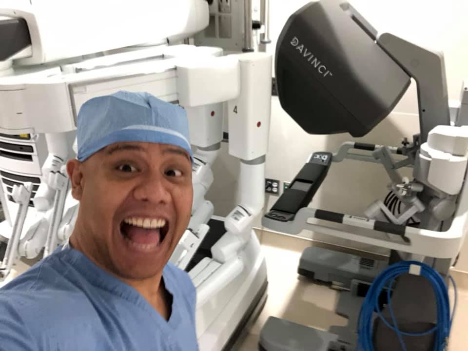 Doctor Taking Photos on Equipment | Perrysburg, OH | Toledo Surgical Associates, Inc.