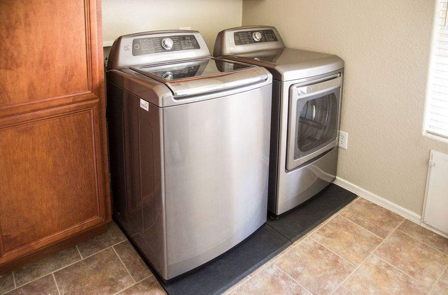 John B Laundry just finished repairing a washers servicing in Massachusetts Regions