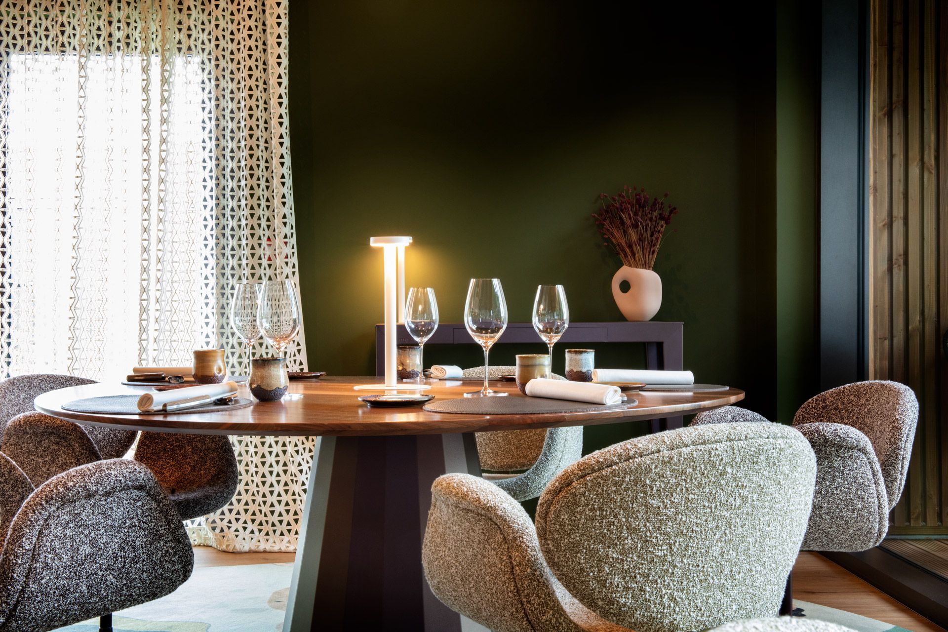 Table du restaurant de l'auberge Pom Poire