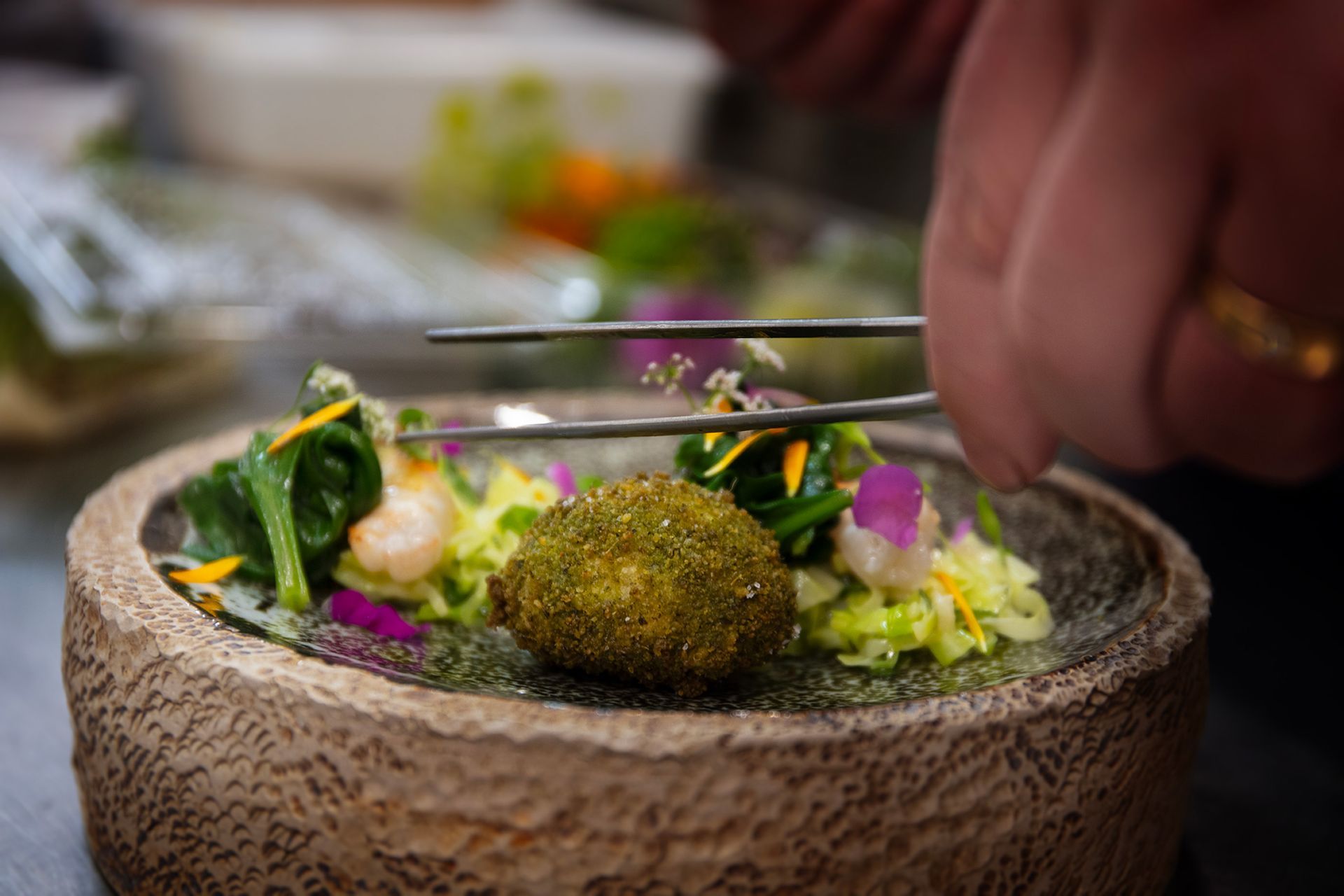 Entrée gastronomique préparé par le chef étoilé Bastien Gillet