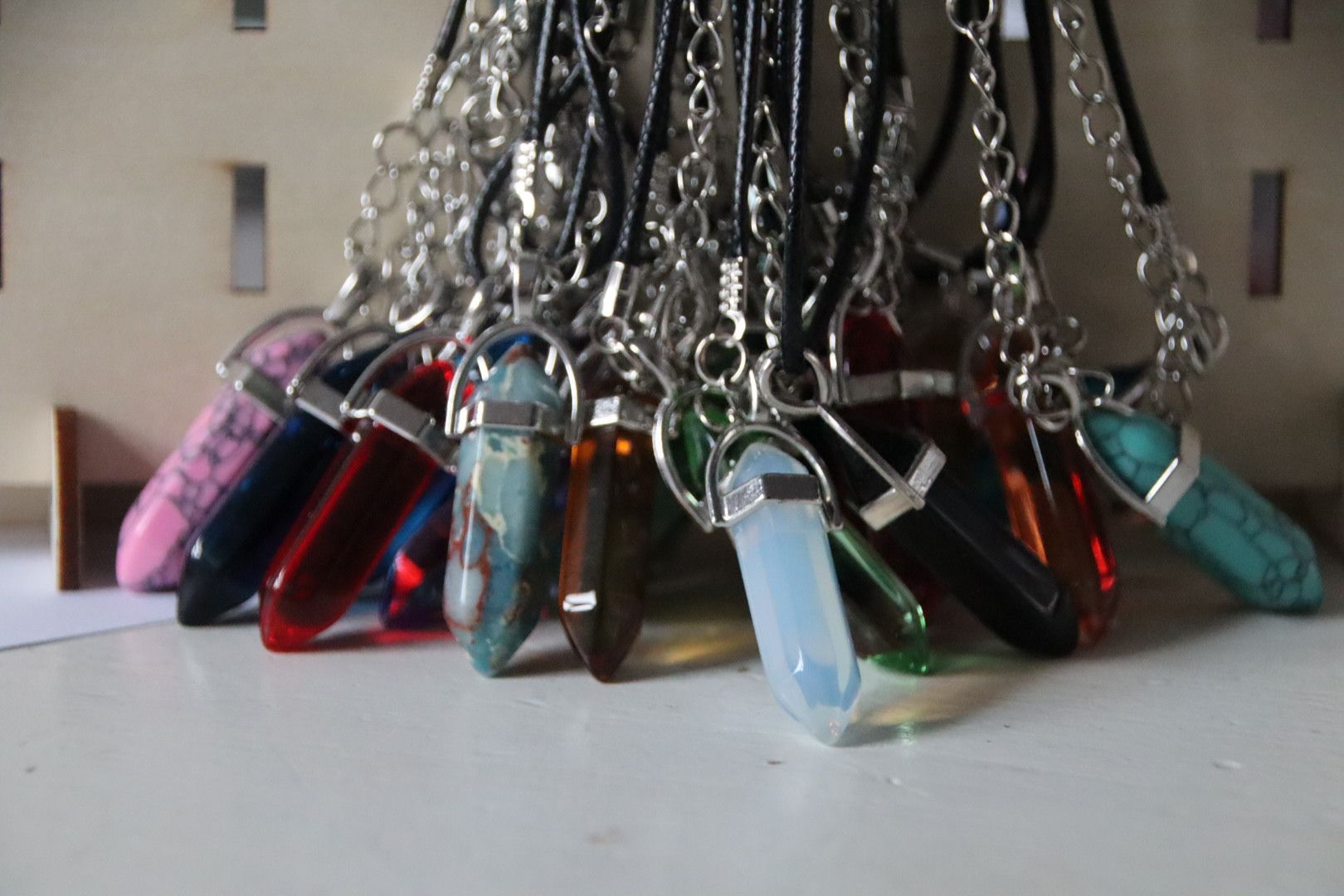 kettingen( verschillende kleuren te bestellen?