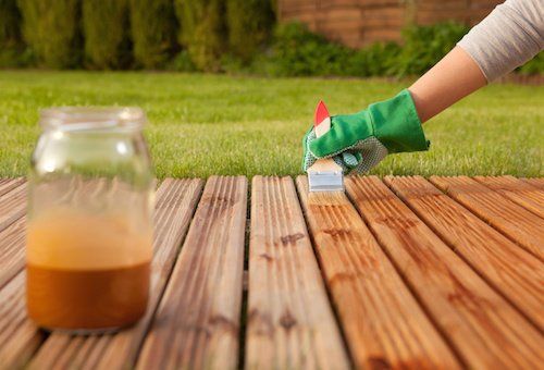 painting wooden table