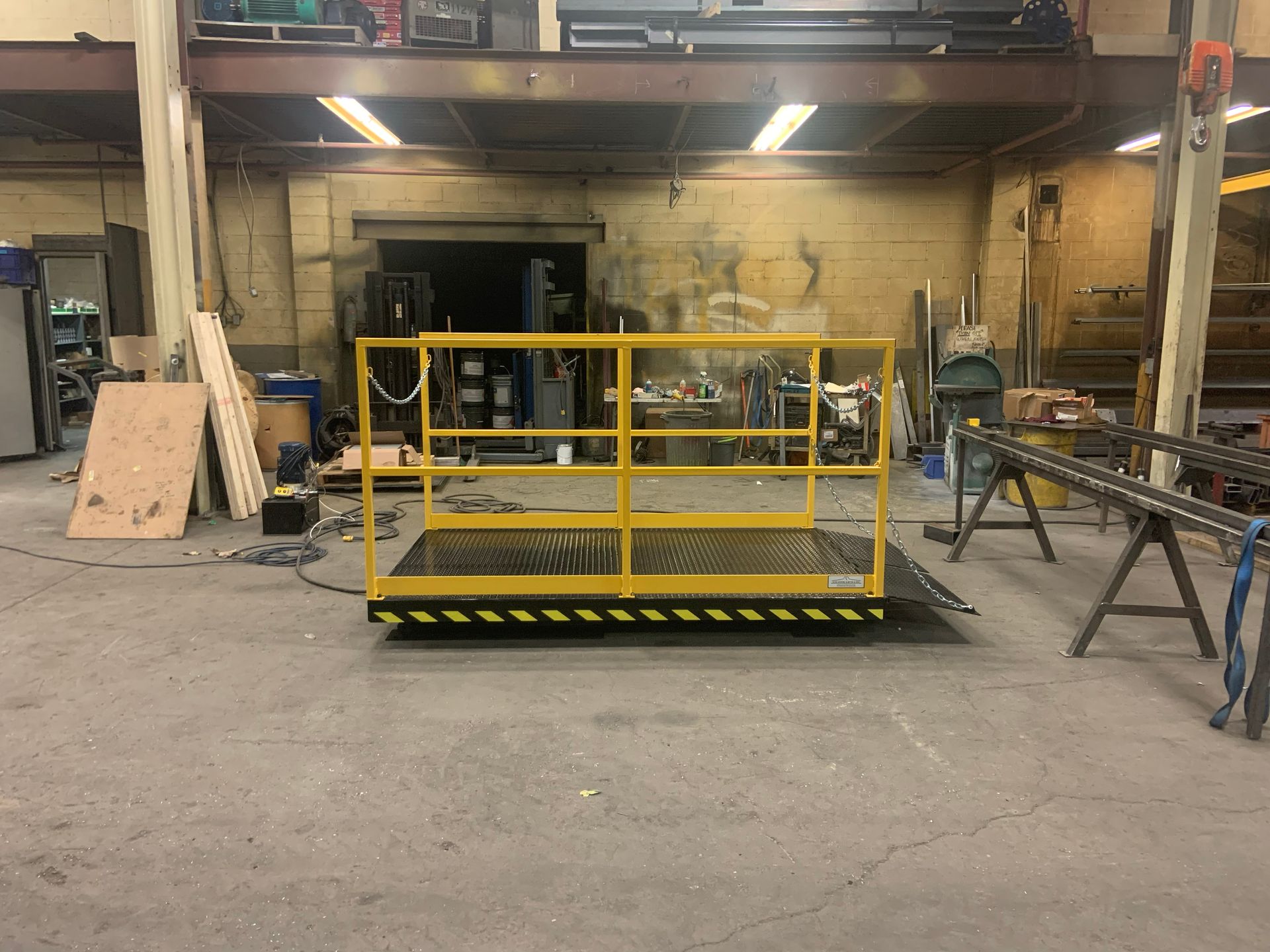 Freight Elevator Canada | Dumbwaiter Canada