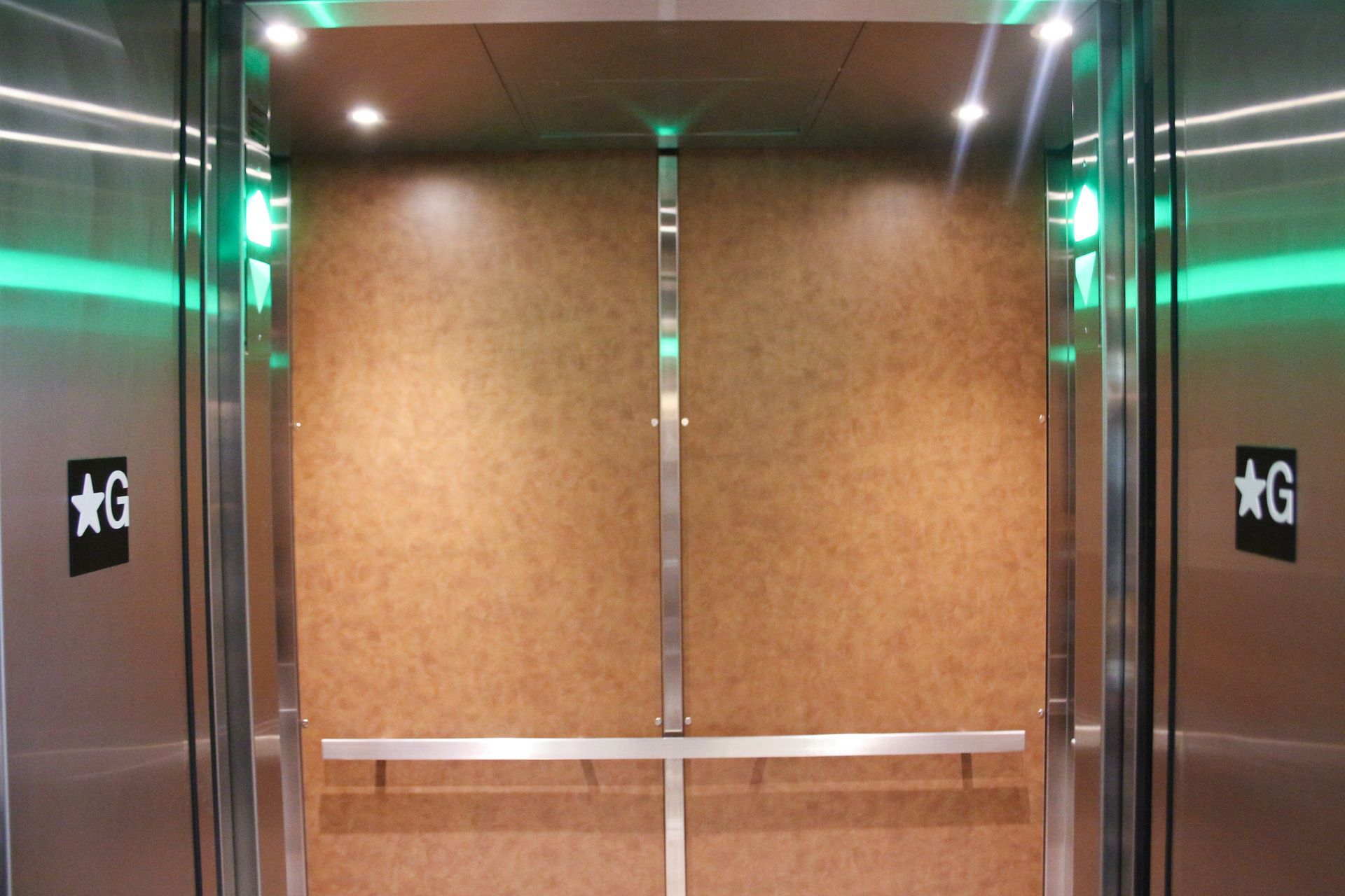 Accessibility Lift Ottawa | Automotive Lift Ottawa