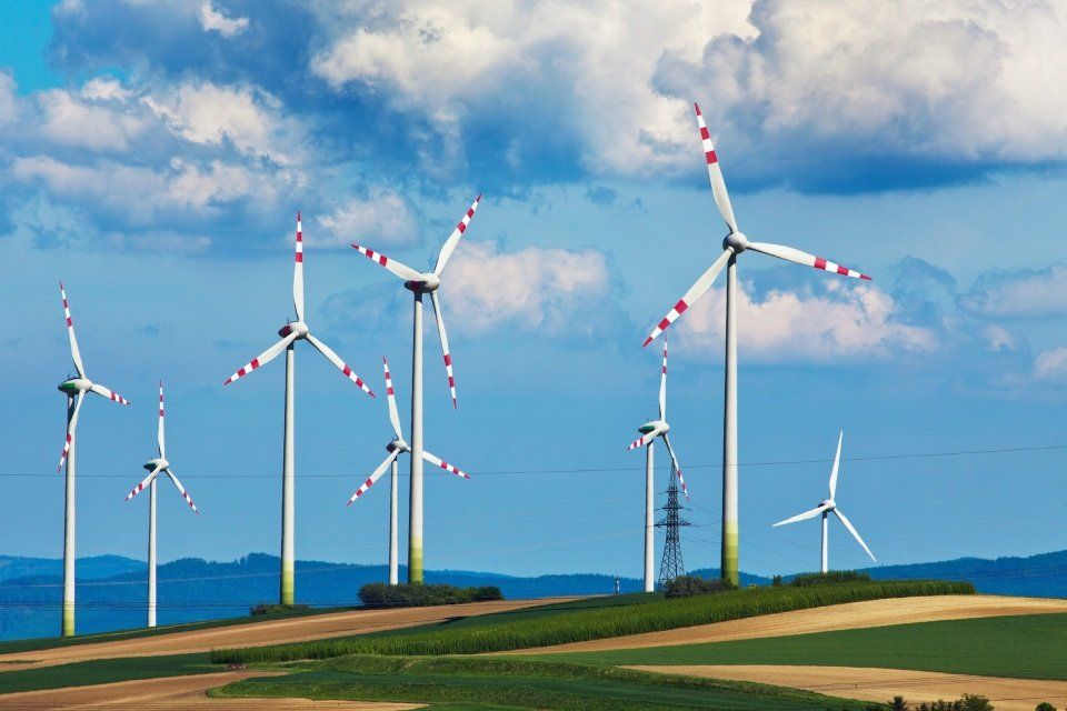 Impianti eolici, in particolare batterie elettriche