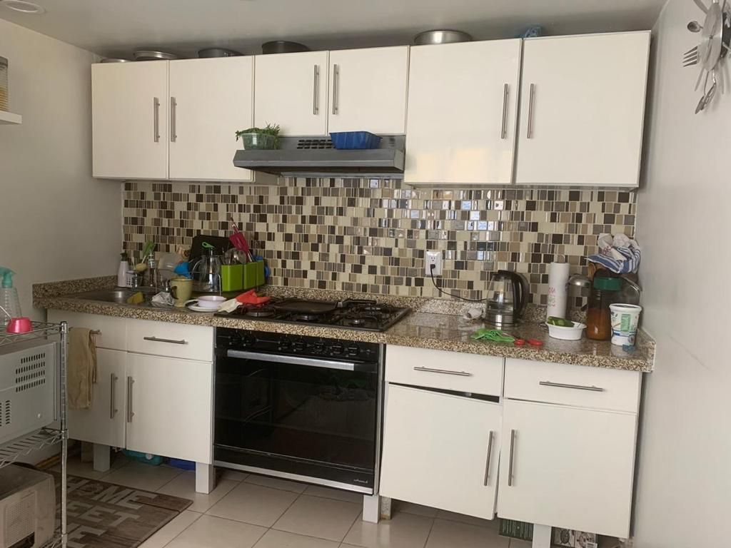 COMERCIALIZADORA DE COCINAS INTEGRALES Y CLÓSET