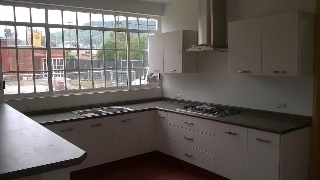 COMERCIALIZADORA DE COCINAS INTEGRALES Y CLÓSET