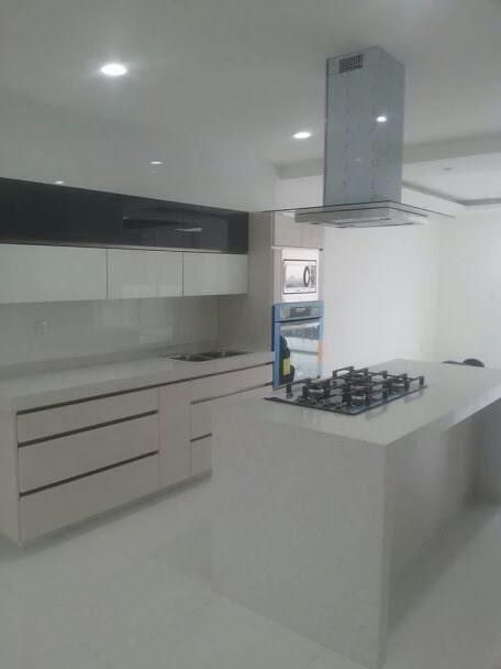 COMERCIALIZADORA DE COCINAS INTEGRALES Y CLÓSET