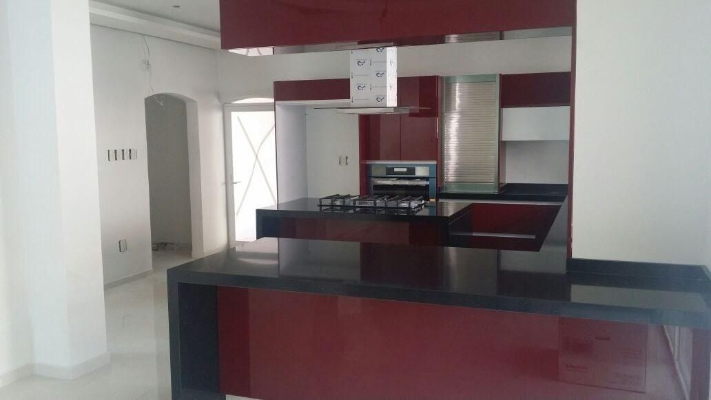 COMERCIALIZADORA DE COCINAS INTEGRALES Y CLÓSET