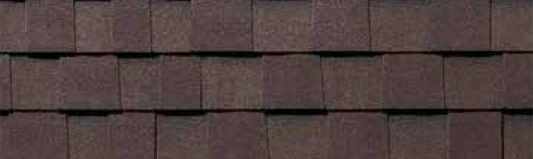 Un gros plan d'une tuile en bois.