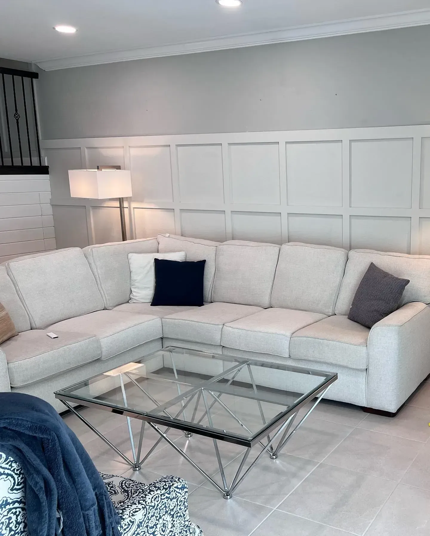 An interior molding decoration in Lighthouse Point, FL with Carpentry Squad