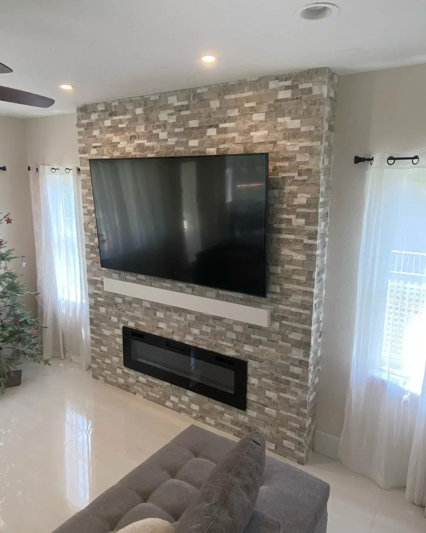 Custom decorative wall in Lighthouse Point, FL by Carpentry Squad