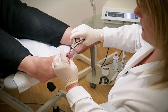 Toetal footcare Podiatrists, Cardiff & Pontypridd Nail Cutting Service in Cardiff and Pontpridd
