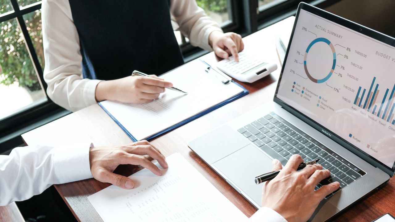 Con fianzas y seguros, enfrenta el futuro con tranquilidad y solidez