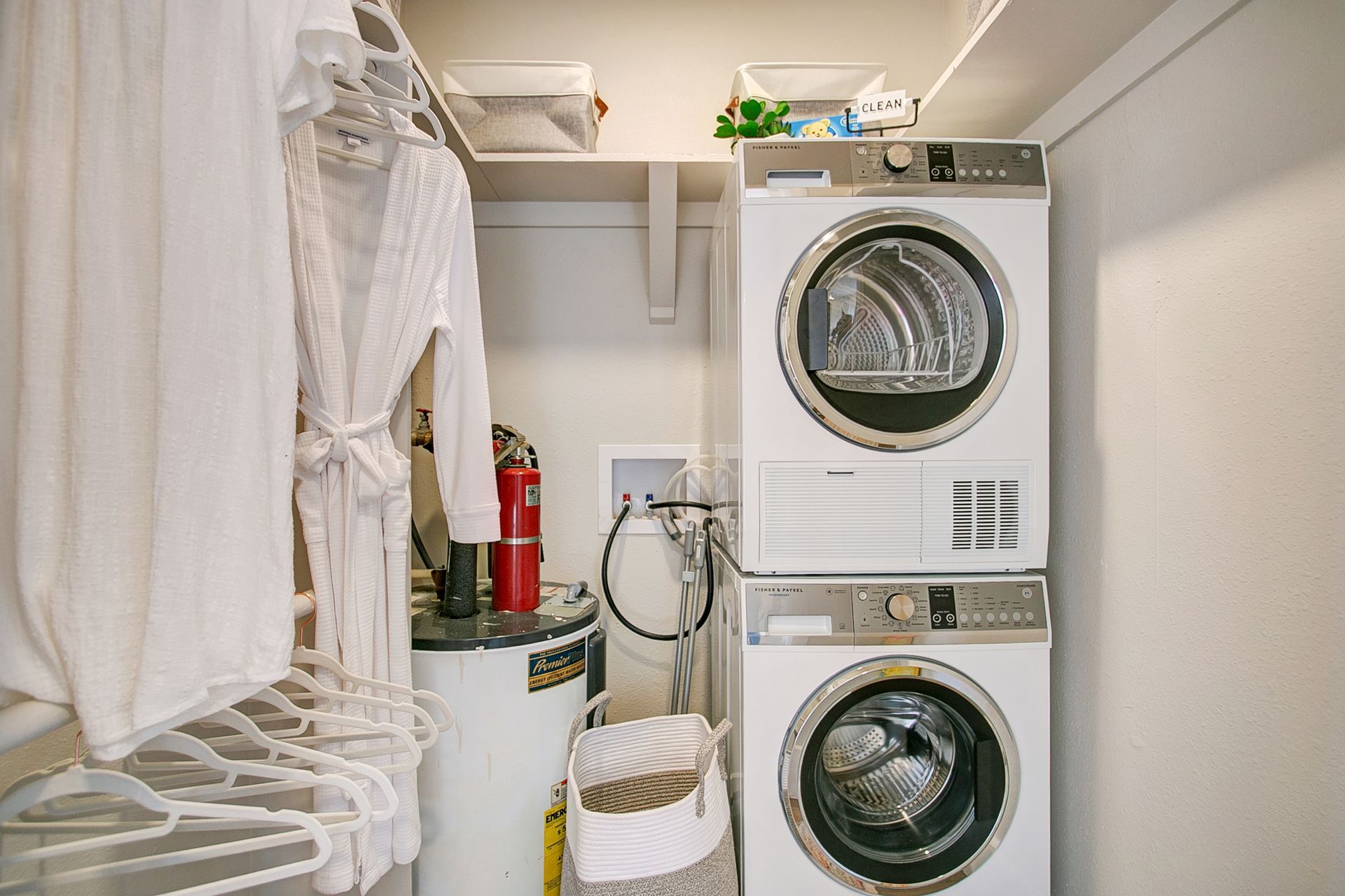 In-unit laundry at The Juliette in Orlando, FL.