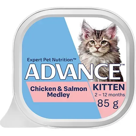 Advance Kitten food tray with a tabby kitten on a white and blue label. It says "Chicken & Salmon Medley" and "2-12 months".