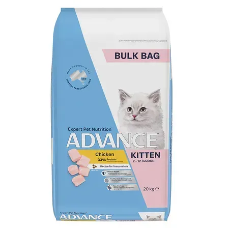 Bag of Advance Kitten food with a fluffy white kitten and chicken pieces on a blue and white background.
