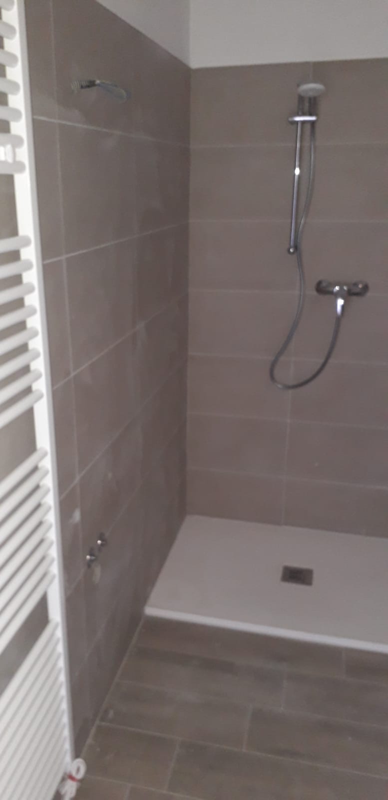 pavimentazione doccia