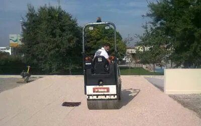 intervento edile per la realizzazione di pavimentazione esterna