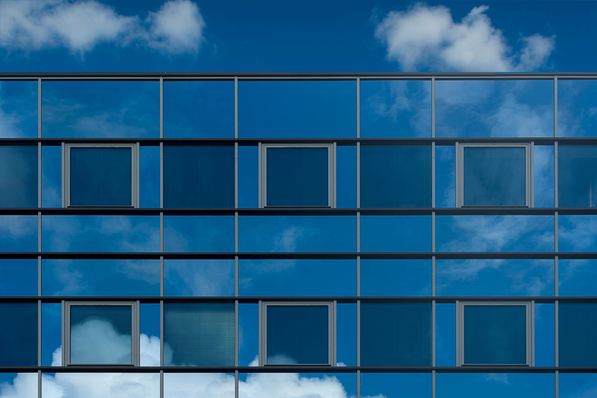 Commercial Window Tinting