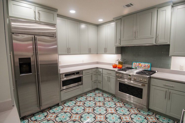 Simple Kitchen with Gray Cabinets — San Antonio, TX — McGovern Woodcraft
