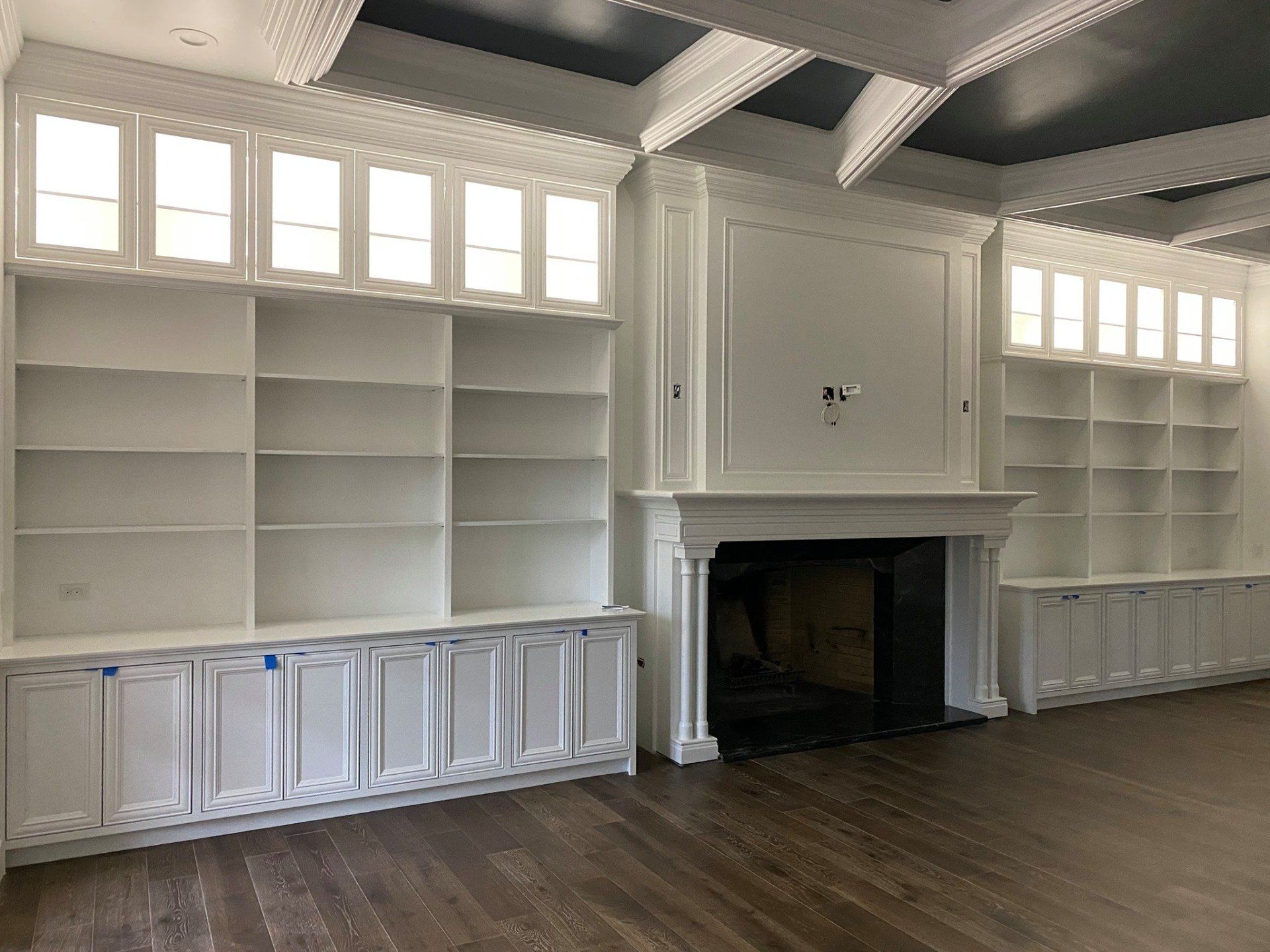 Living Room Shelf — San Antonio, TX — McGovern Woodcraft