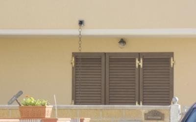 Persiane blindate a tre ante