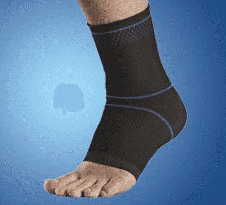 Tutore ortopedico per arti inferiori