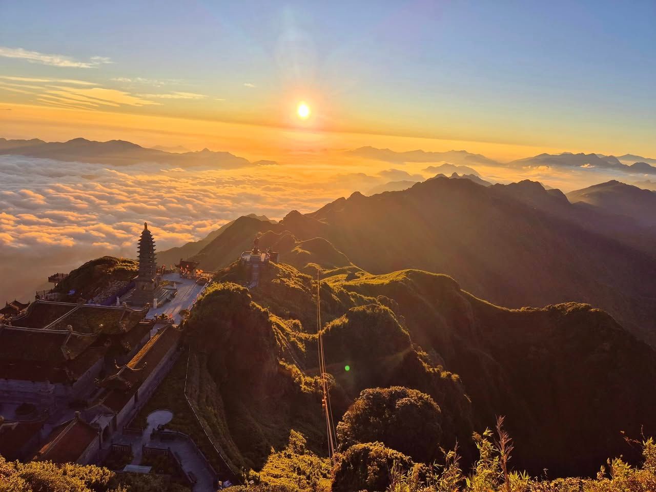 Fansipan in March (Morning Windows & Fallbacks)