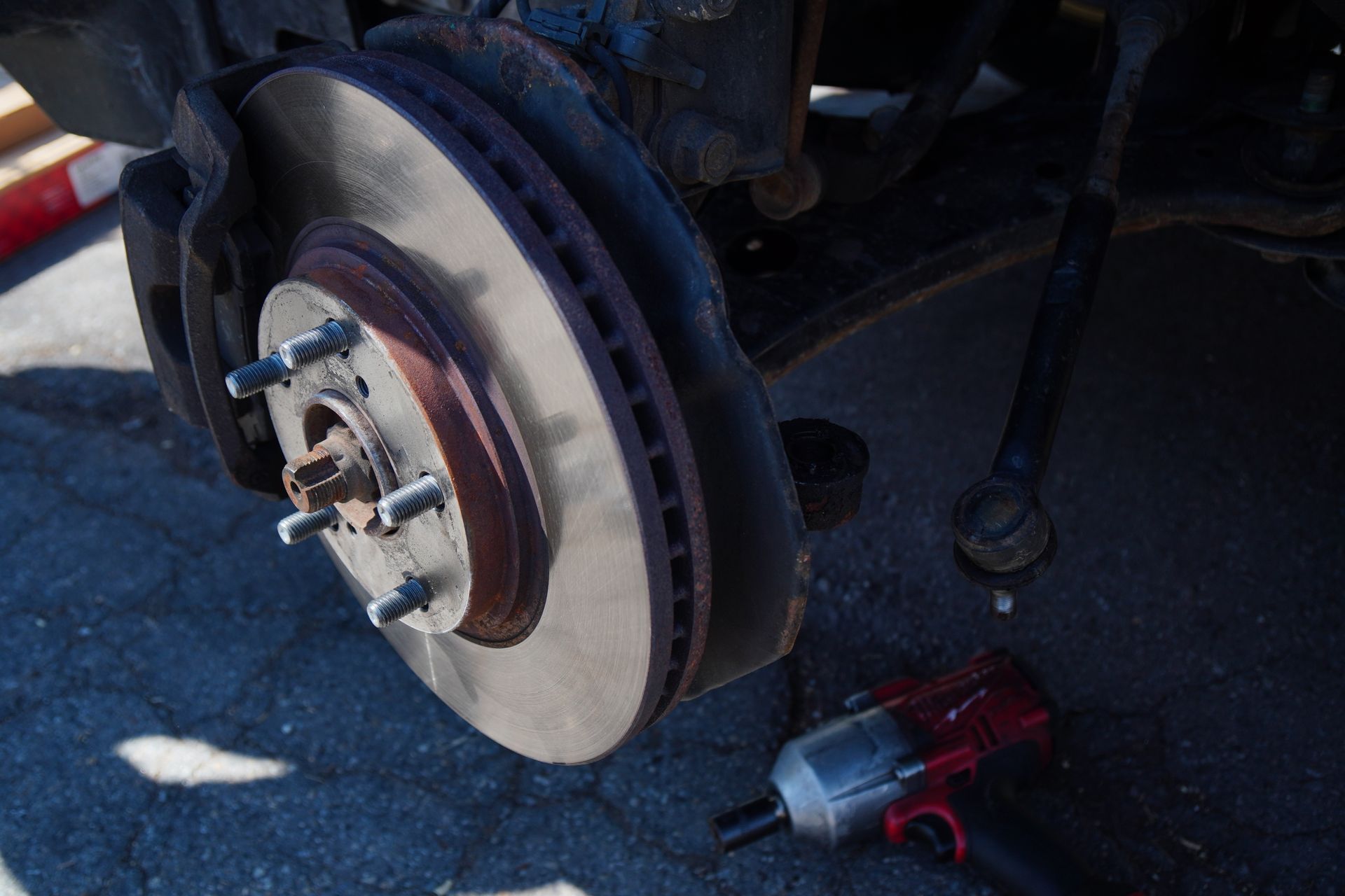 Brake rotor inspection and replacement by Hector mobile mechanic