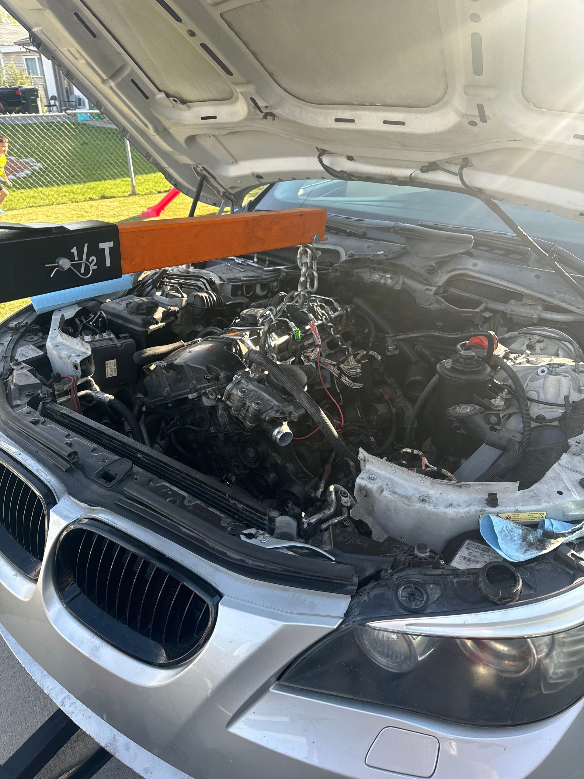 Professional engine replacement and mobile mechanic heavy repair service
