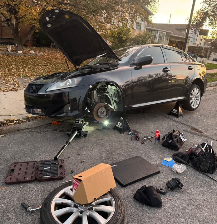 Mobile mechanic tire and brake repair service at customer home in Salt Lake City