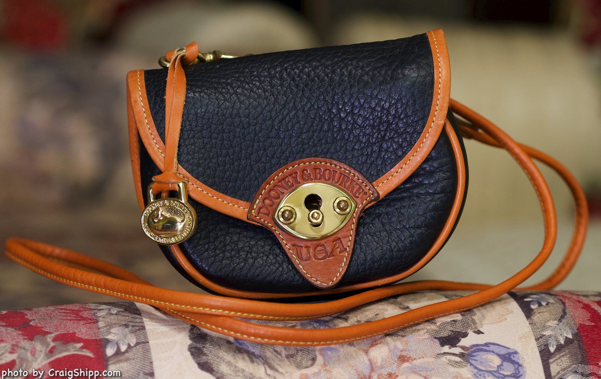 Is dooney and discount bourke made in china