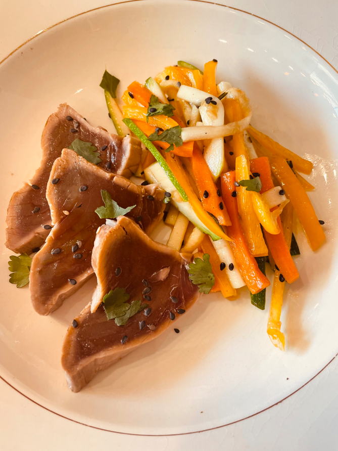 Tranches de thon poêléespar Chez Bex, traiteur au Havre