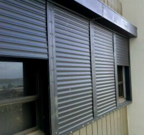 Roll_Up_Shutters_Bronze