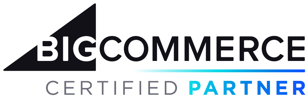 Logo del partner certificato BigCommerce con triangolo nero e barra blu.