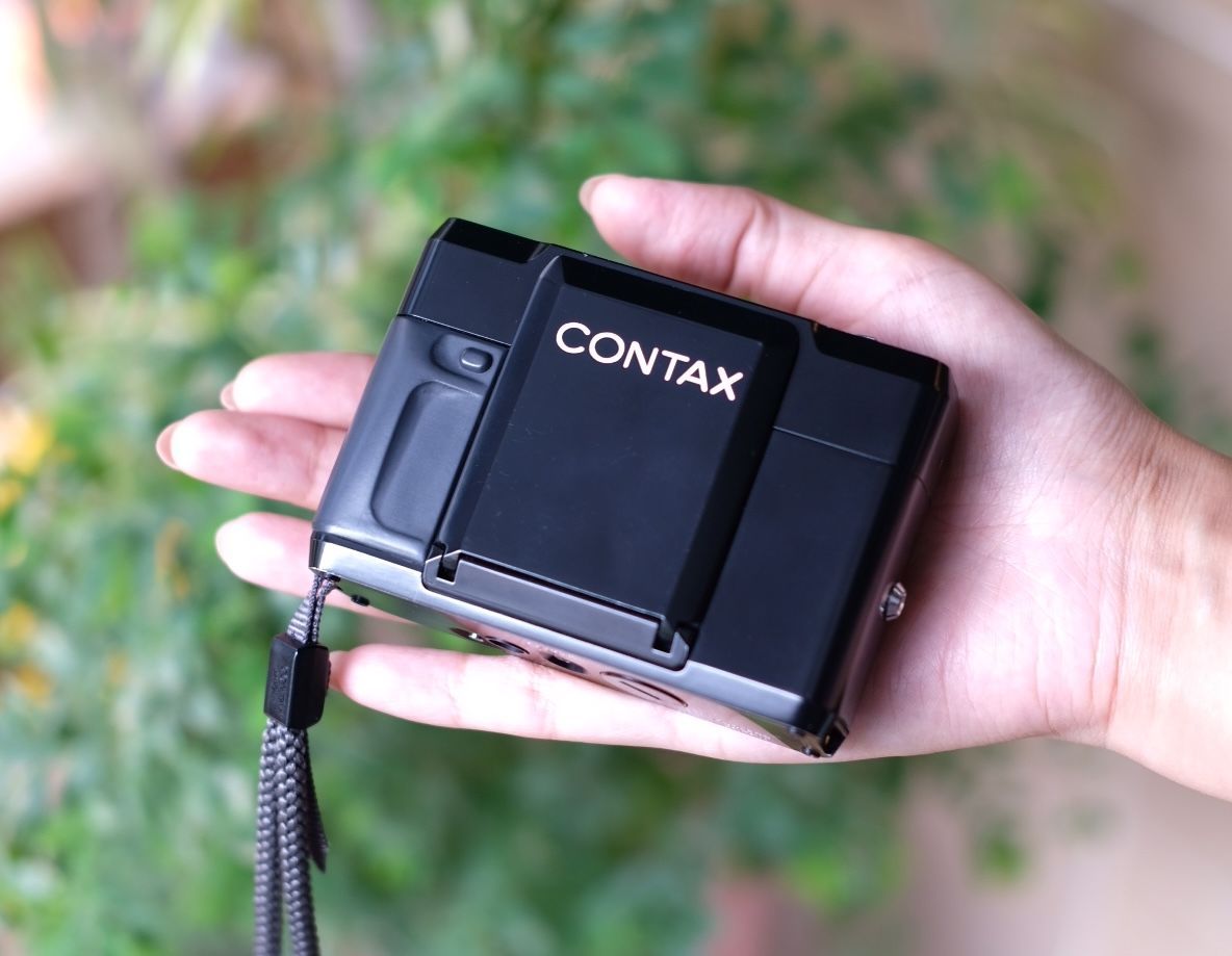 Contax T(含原廠閃光燈)