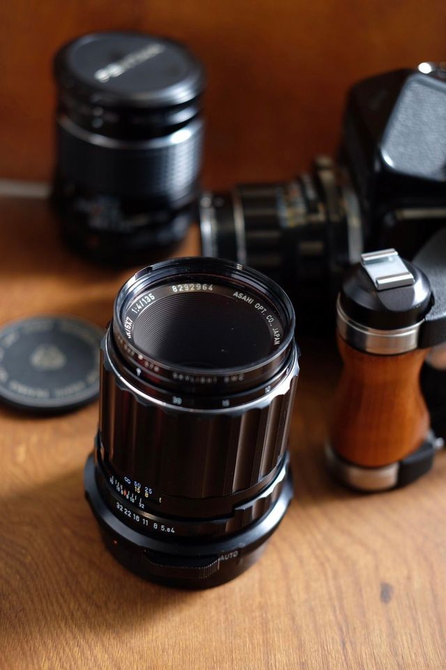 PENTAX 67 (一機三鏡組) - Main Image