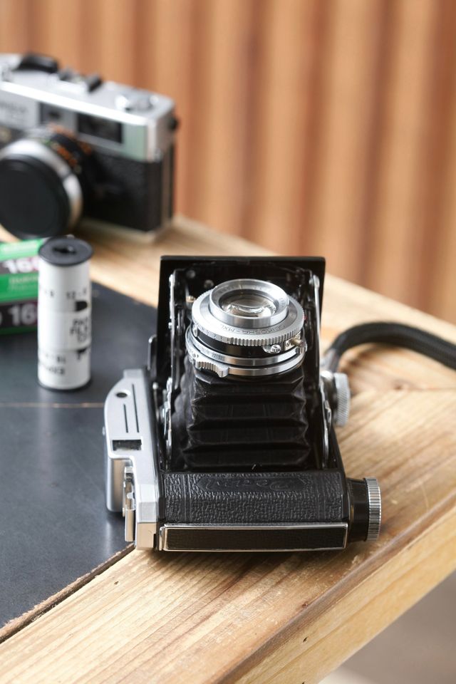 レア　Konica 小西六 Pearl 1950' RS 75mm　#1357 レア Konica 小西六 Pearl 1950' RS 75mm #1357 - メルカリ