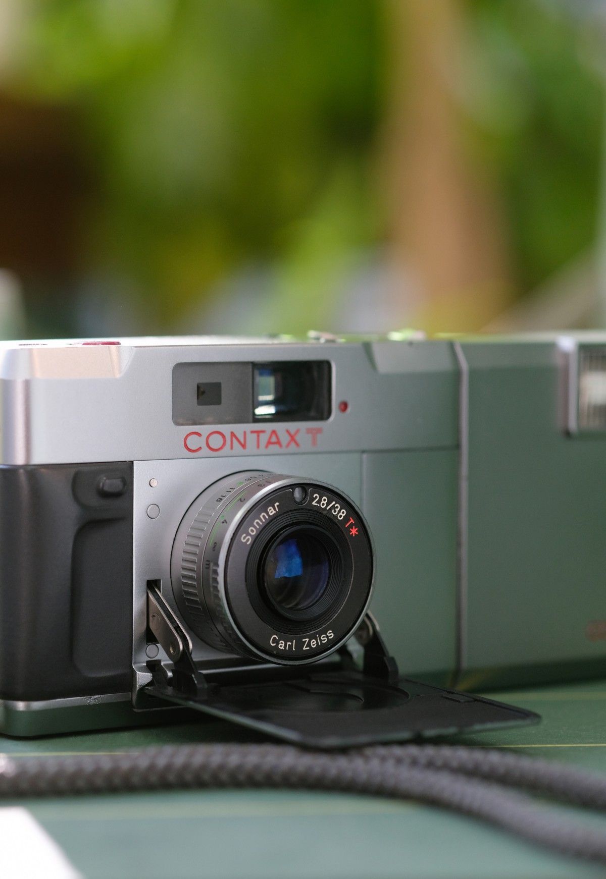 CONTAX T