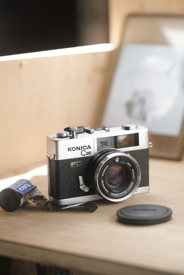 KONICA C35 FD