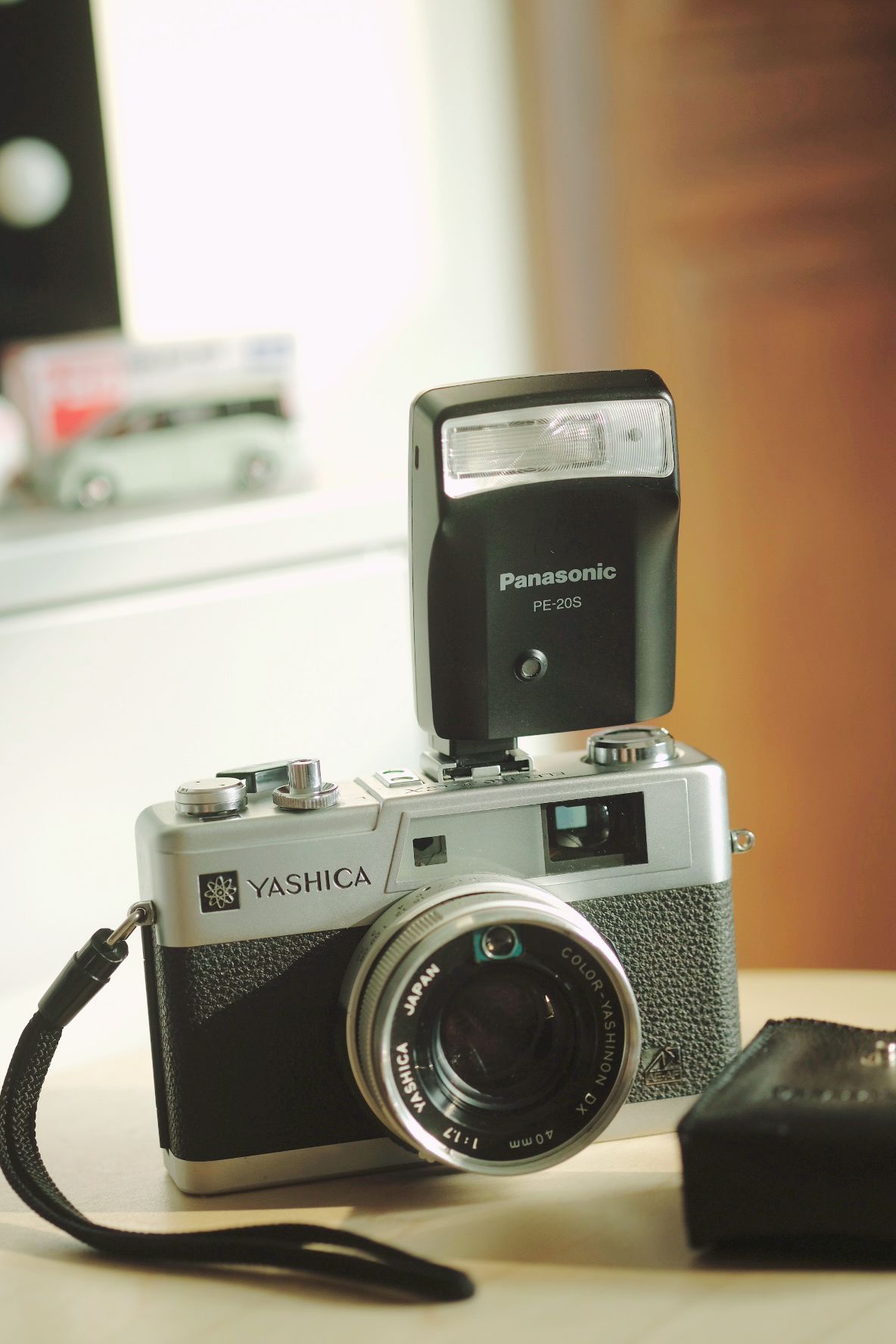 Panasonic PE-20 閃光燈