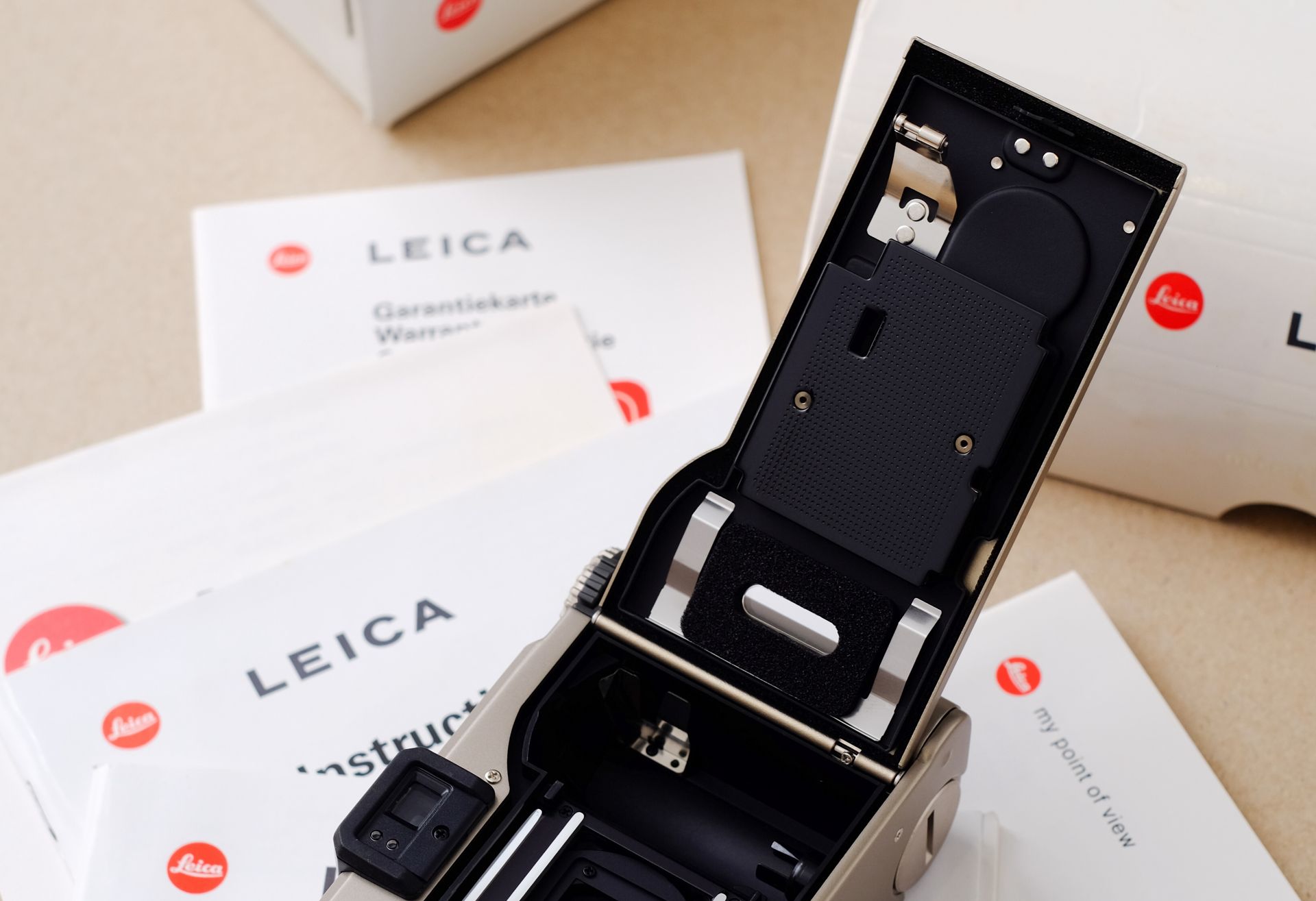 Leica Minilux Back Cover 機身背蓋(Silver) 原廠零件