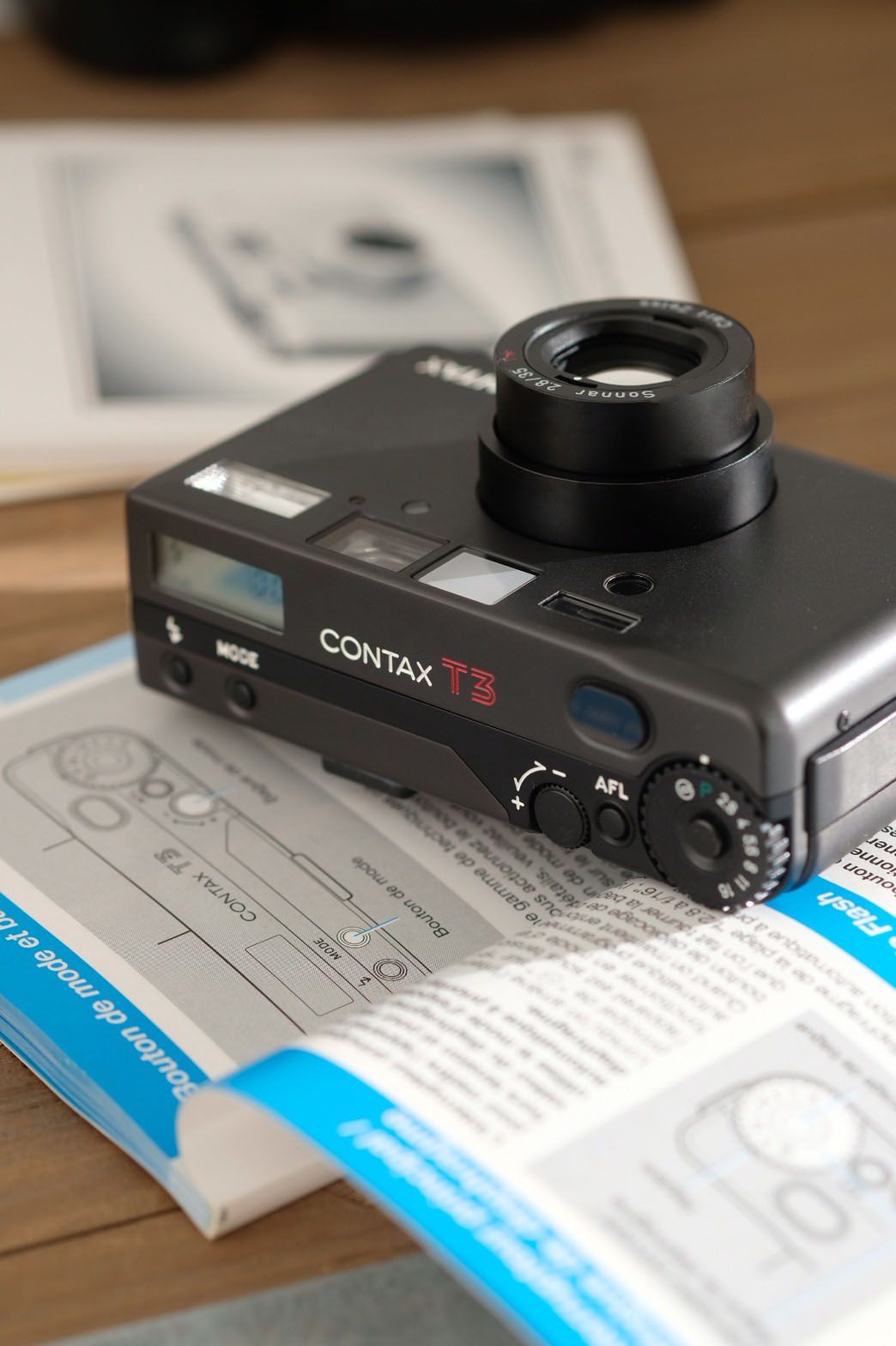 CONTAX T3 (BLACK)
