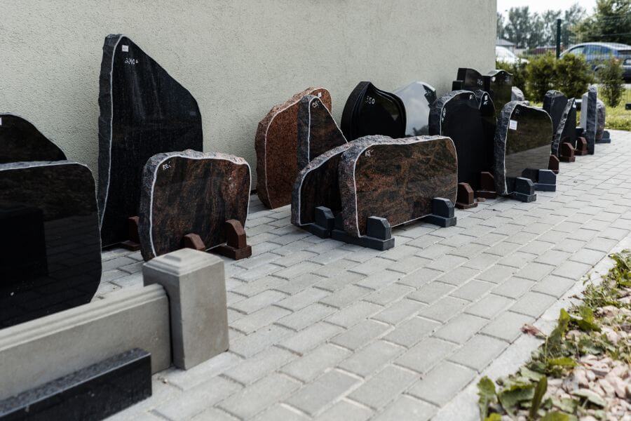 Kapu vietu labiekārtošana | R.K Ritums